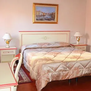 2* Gasthuis Holidays